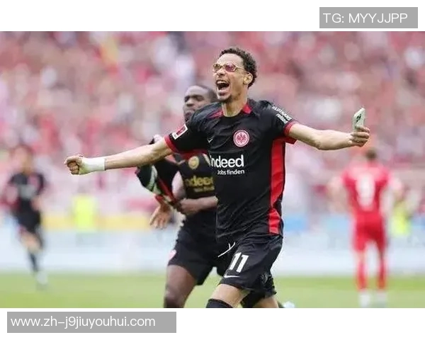 37岁埃文斯宣布退役重返曼联青训体系担任新职务开启新篇章